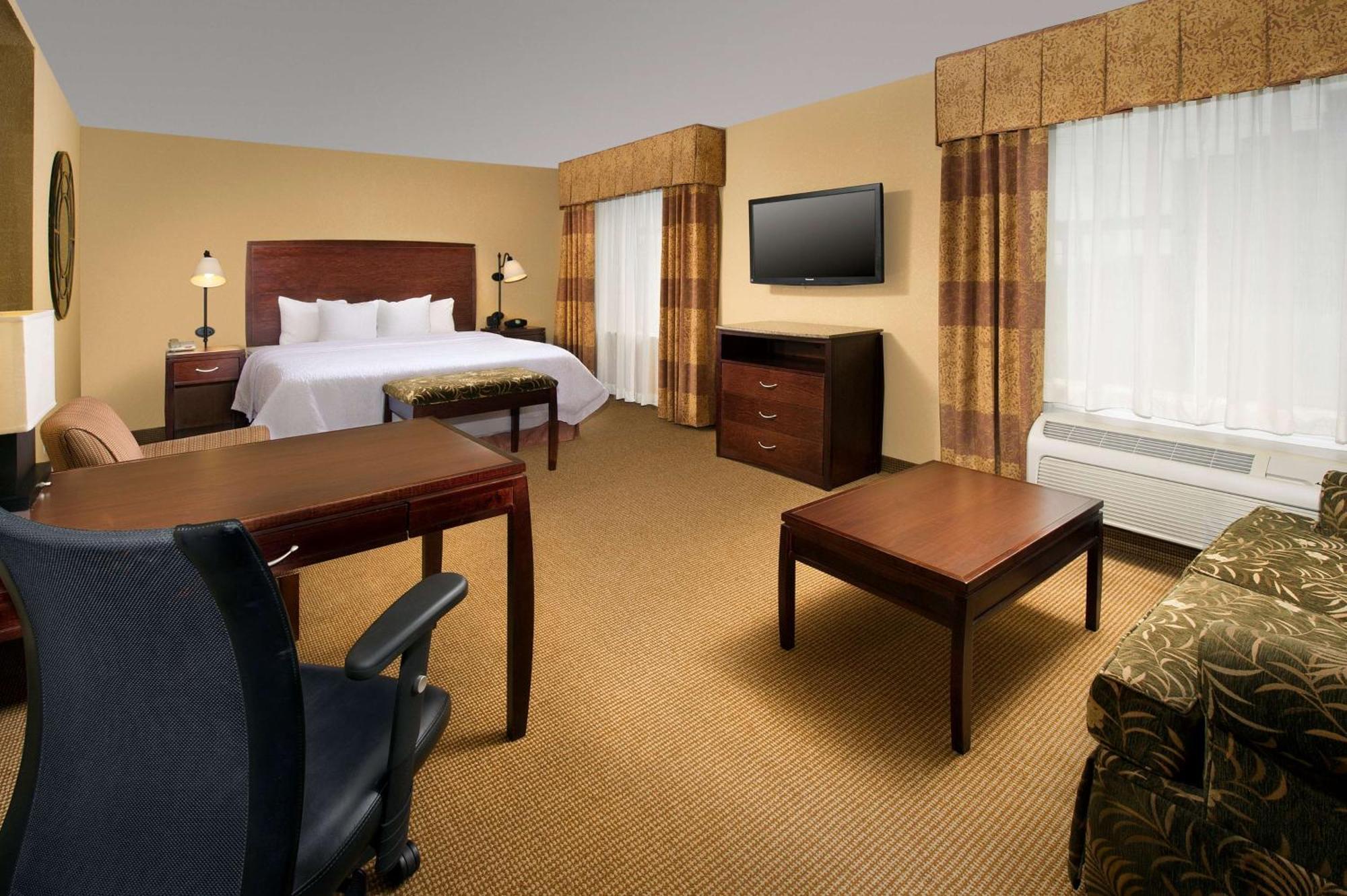 Hampton Inn And Suites San Antonio Airport Eksteriør billede