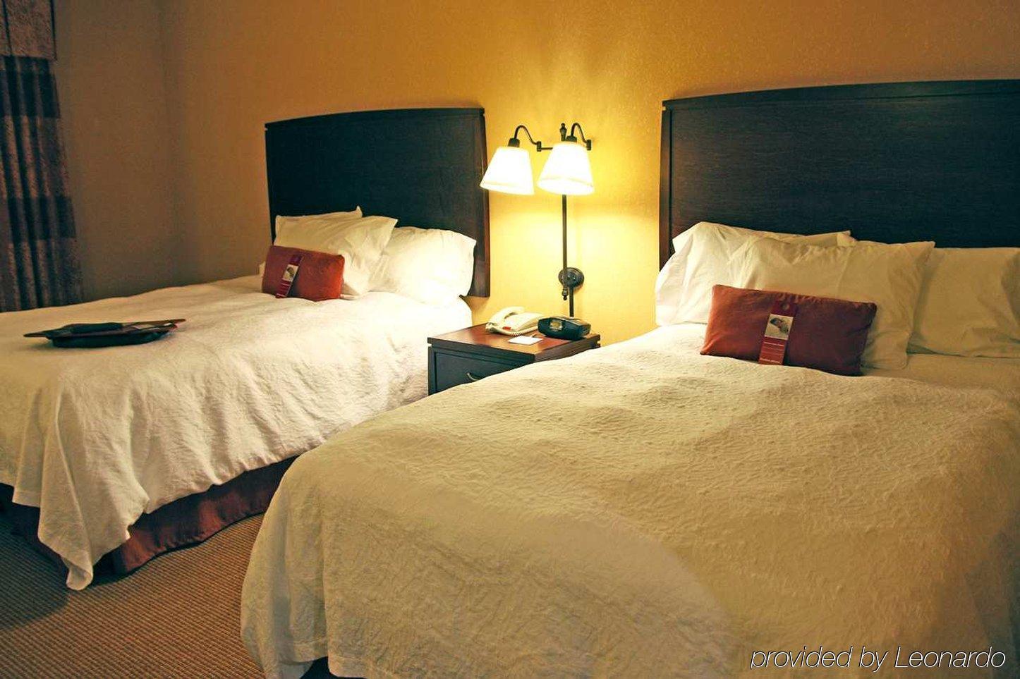 Hampton Inn And Suites San Antonio Airport Værelse billede